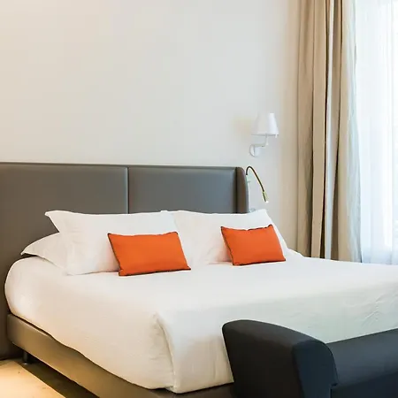 Foch Boutique & Hotel