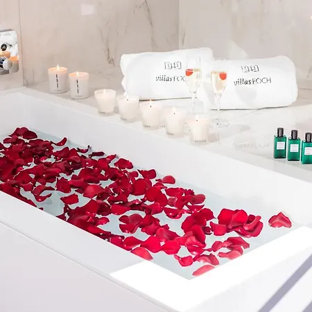Foch Boutique & מלון 5*