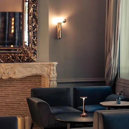 Foch Boutique & Bordeaux