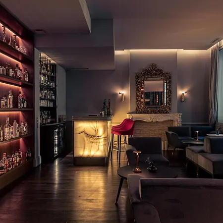 Foch Boutique & Bordeaux