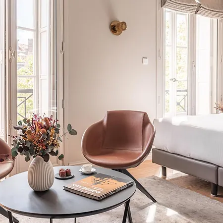 Hotel Foch Boutique & 5*