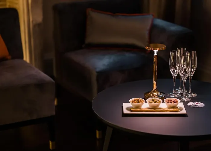 Foch Boutique & Hotel