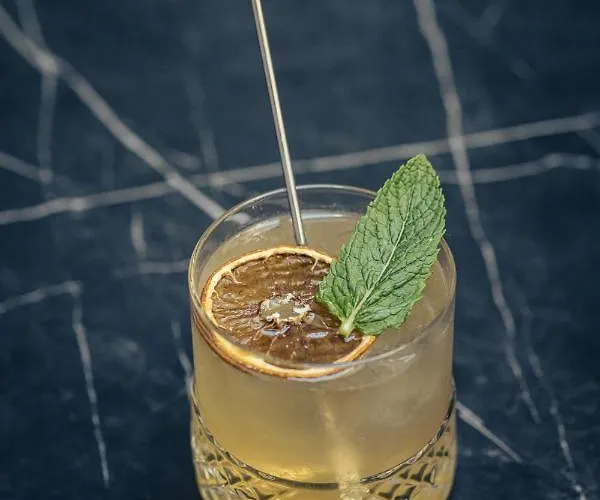 Foch Boutique & Hotel 5*