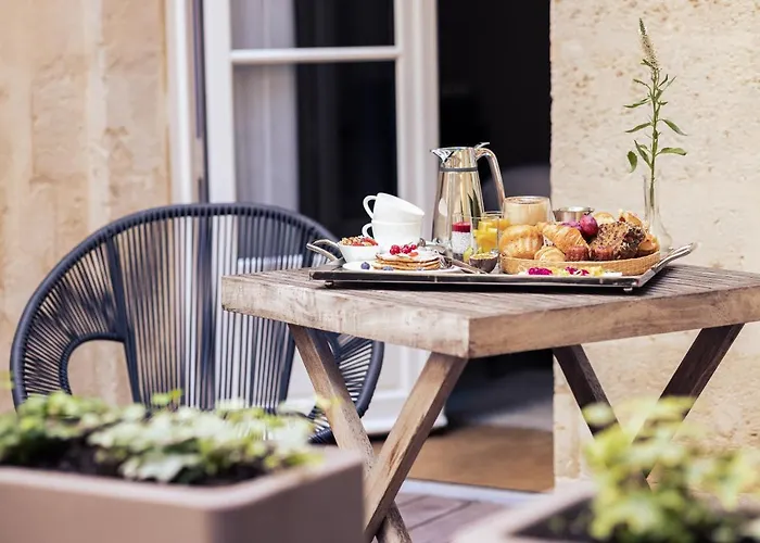 Hotel Foch Boutique & 5*