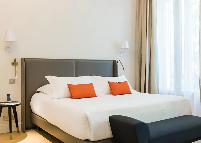 Foch Boutique & Hotel