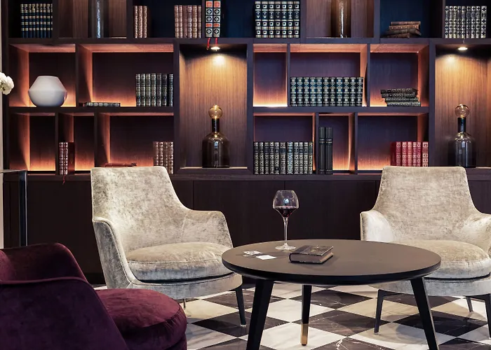 Foch Boutique & Hotel 5*