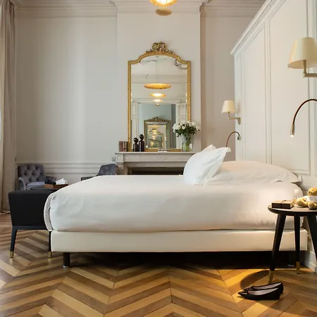 Hotel Foch Boutique & 5*